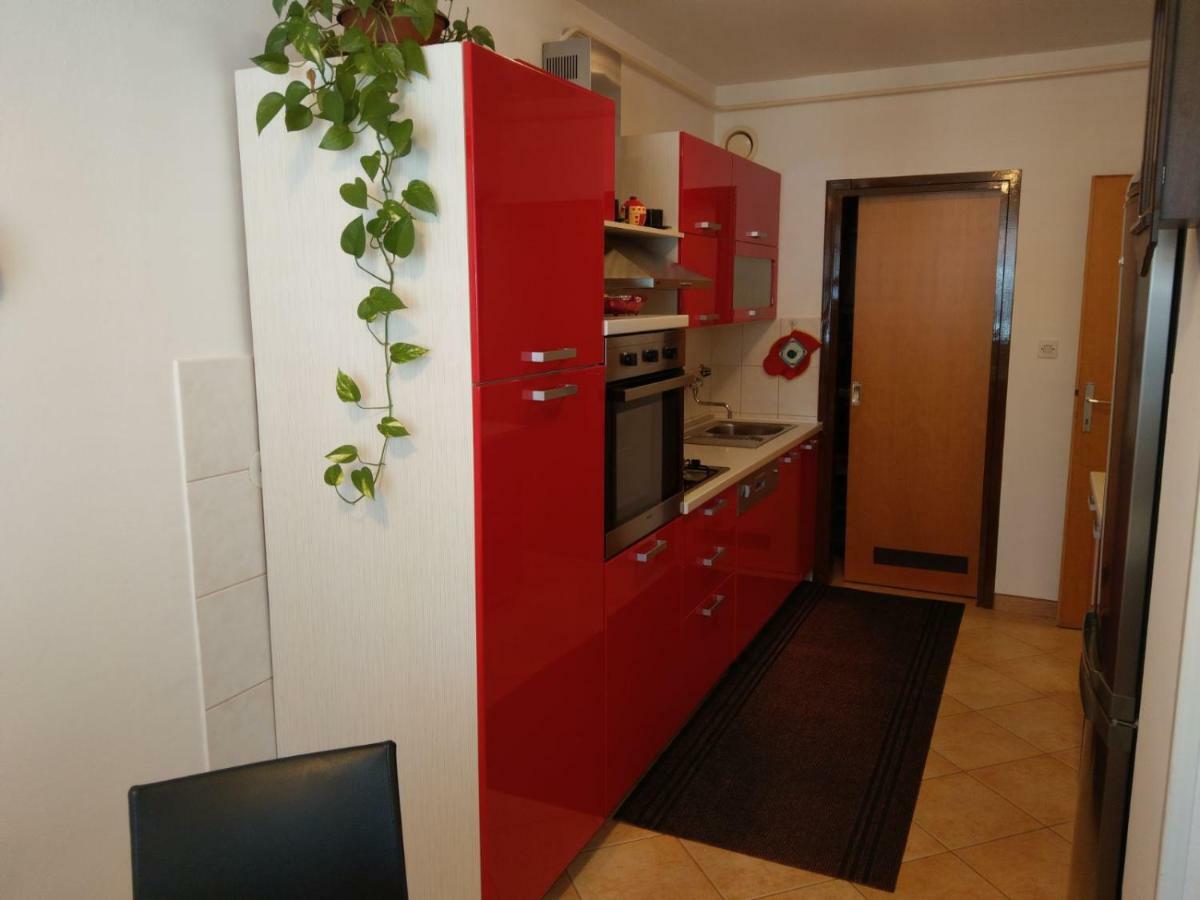 Apartment Koruna 1 Пула Екстер'єр фото