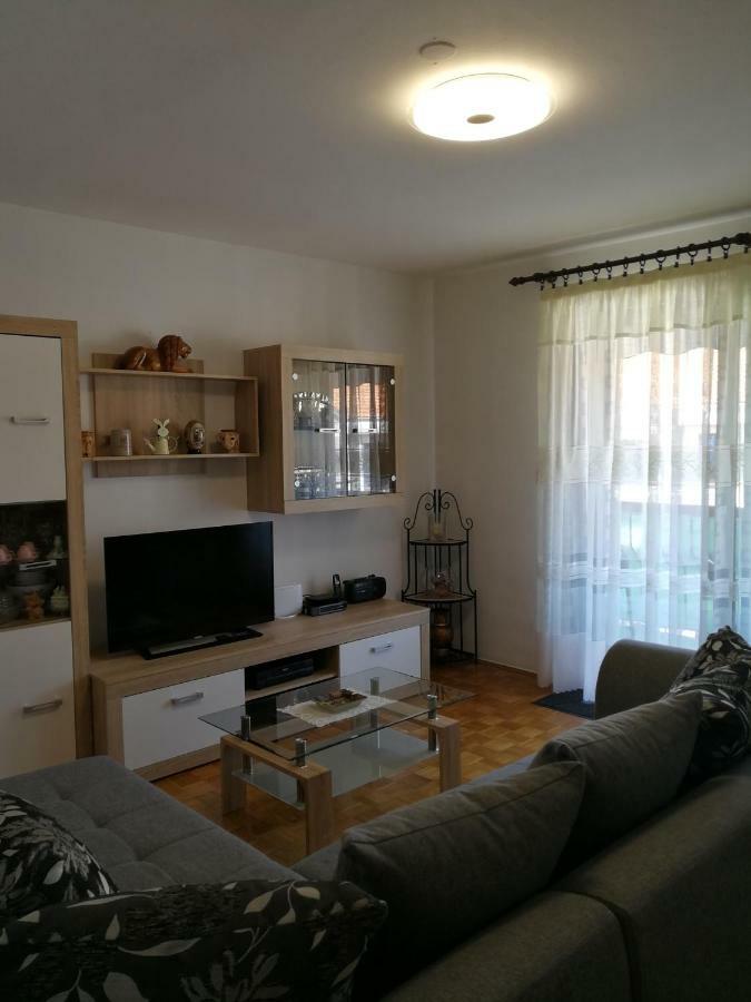 Apartment Koruna 1 Пула Екстер'єр фото